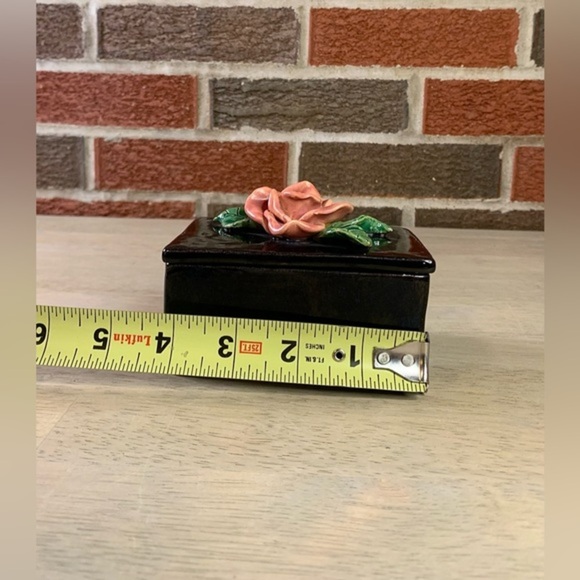 Black Glazed Trinket Box With Porcelain Rose - Picture 6 of 9
